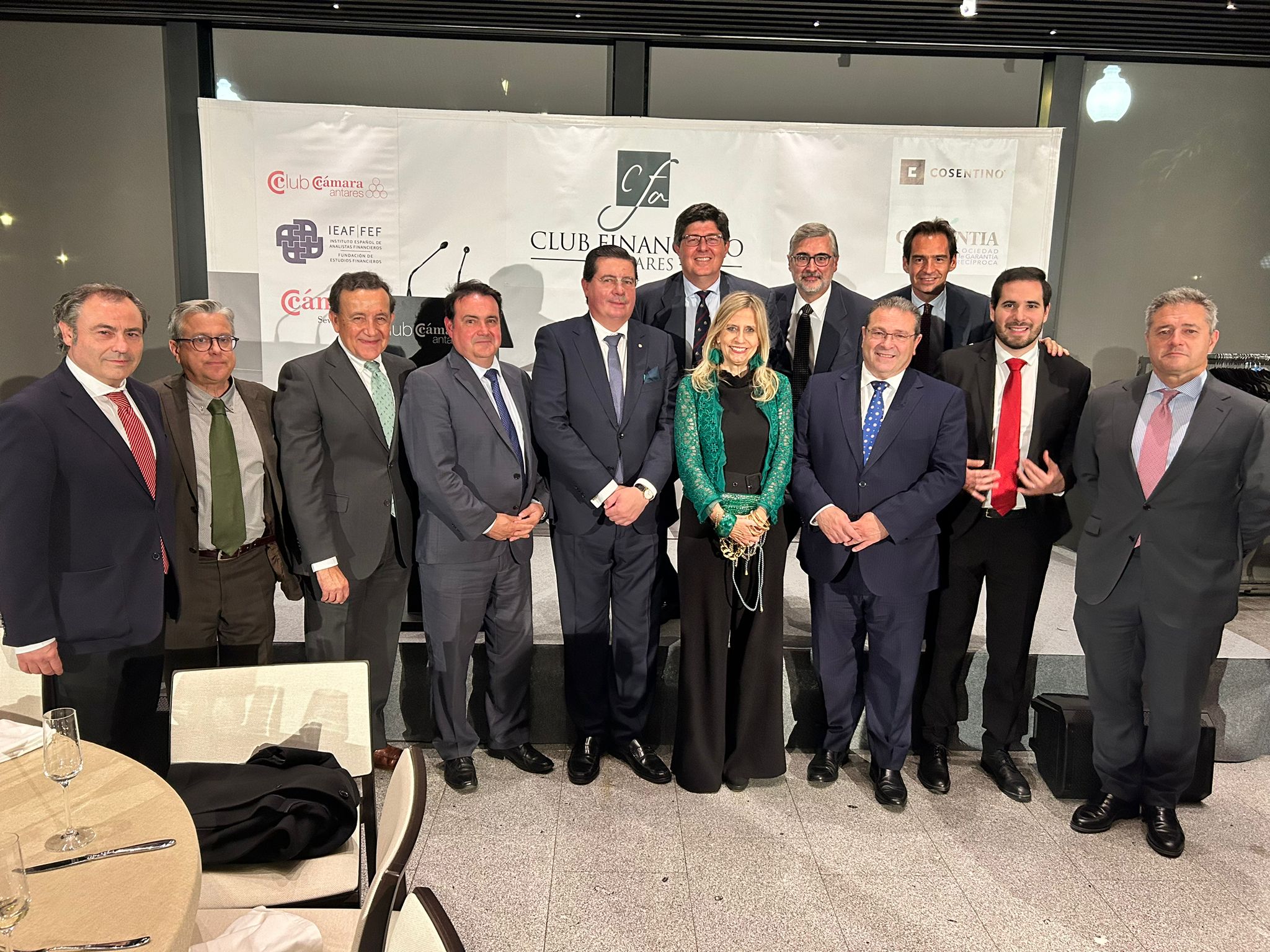 imagen de Garántia patrocina la Cena de Gala de la Delegación de Andalucía del Instituto Español de Analistas